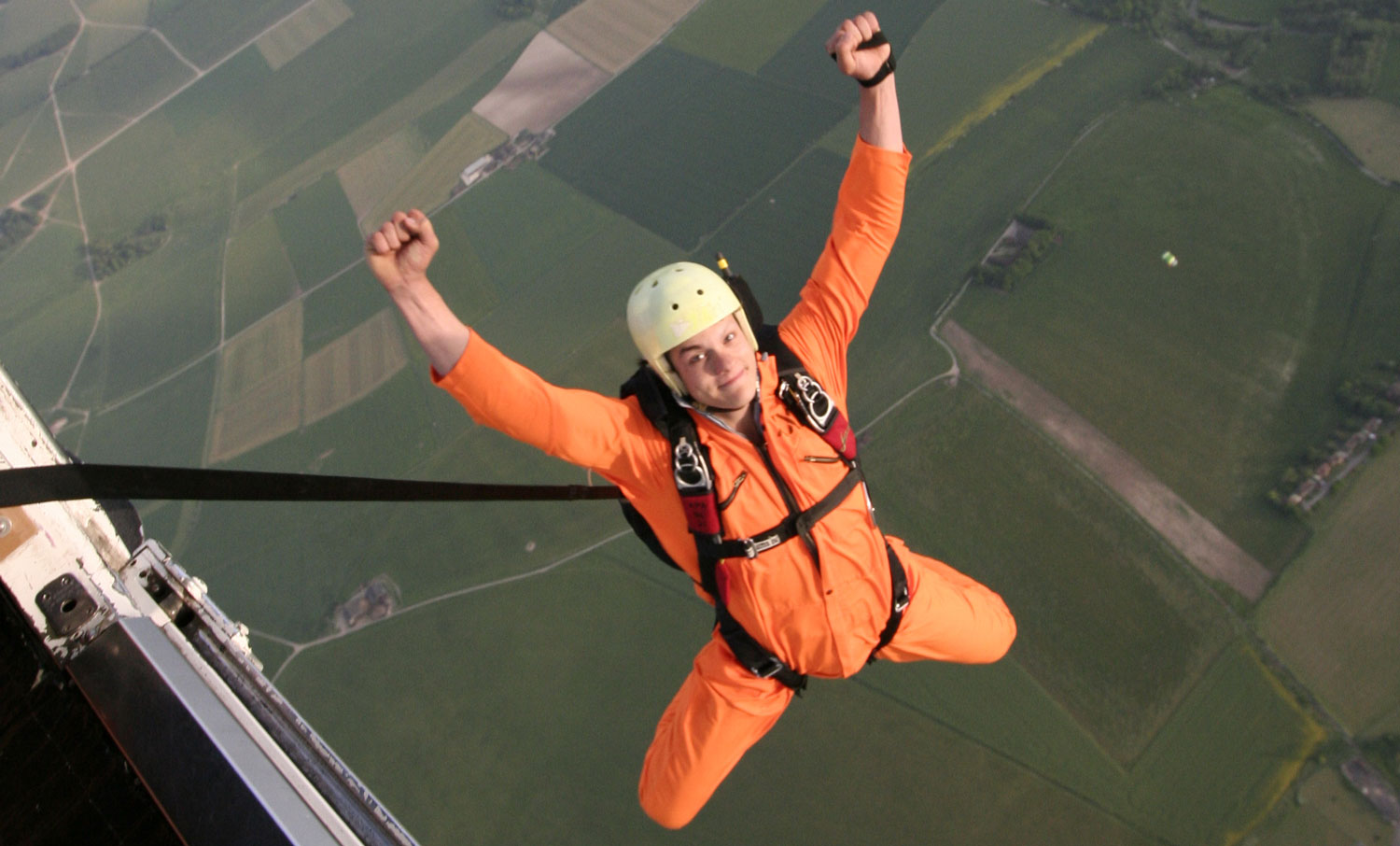 sky diving